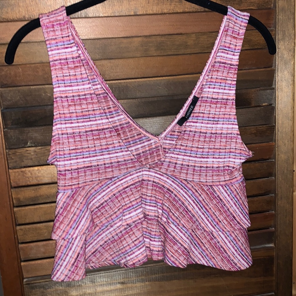 pink crop top